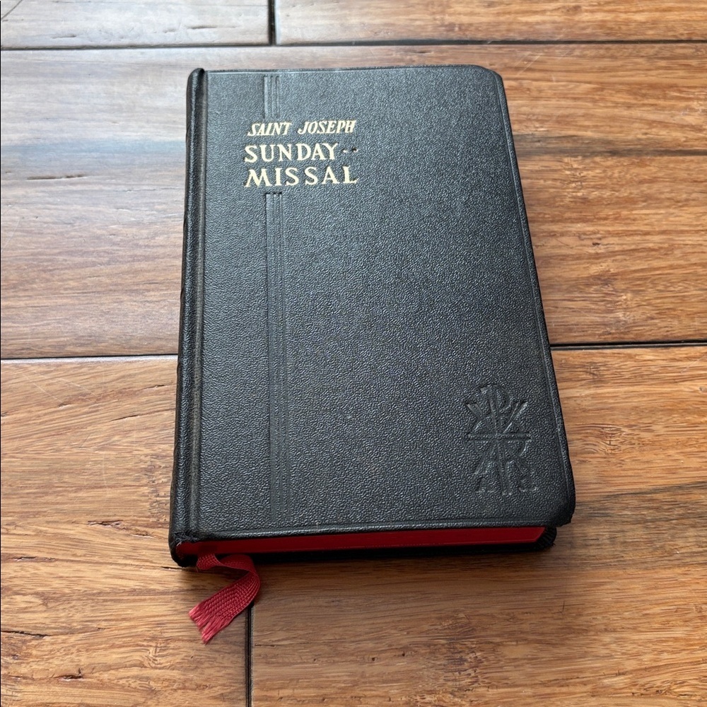 ✠︎ Saint Joseph Sunday Missal 1961